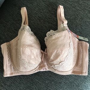 NWT Bra